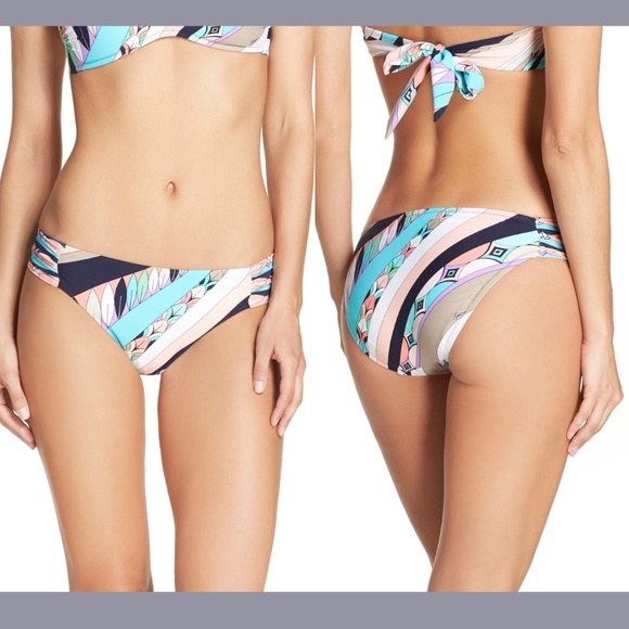 NWT Trina‎ Turk [ 4 ] Electric Wave Hipster Bikini Bottoms - Picture 1 of 12